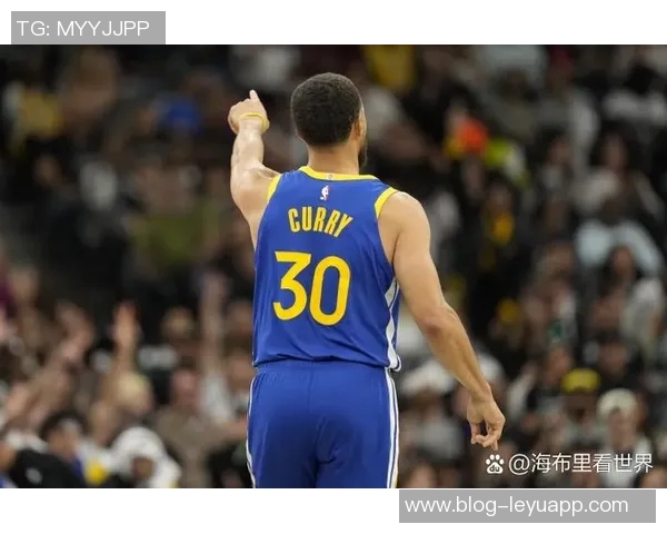 库里37岁302天创纪录单场至少25分10助攻并命中5个三分球成为最年长后卫
